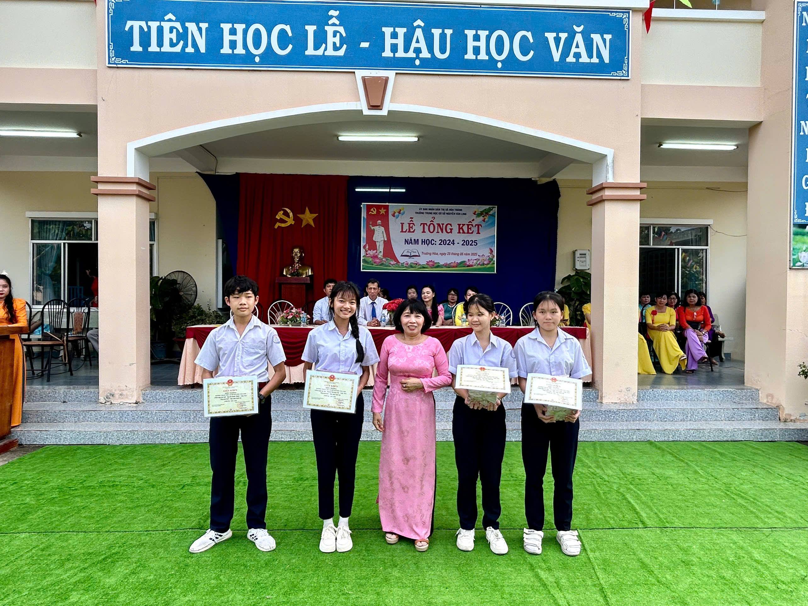 anh tin bai